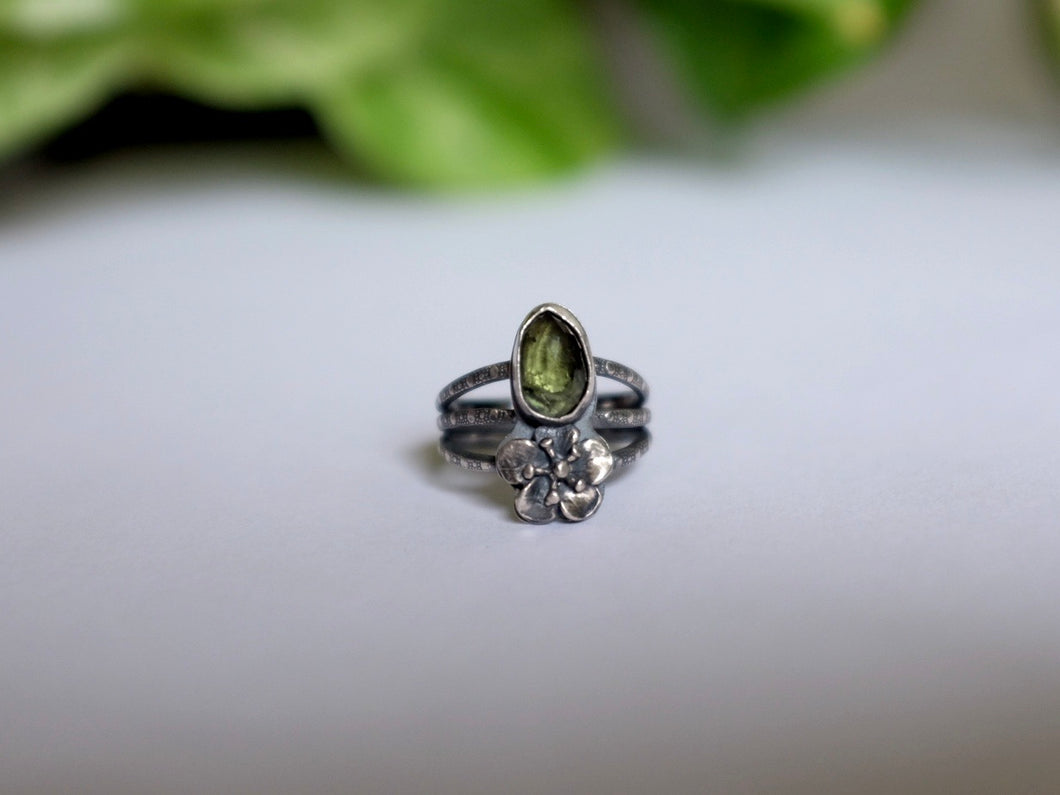 Size 6.5 Moldavite Blossom Ring