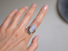 Load image into Gallery viewer, Size 9.25 Triple Moon Goddess Moonstone ring

