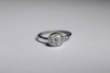 Load image into Gallery viewer, Size 11.5 Moonstone ring
