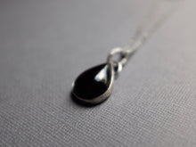 Load image into Gallery viewer, Black Onyx pendant
