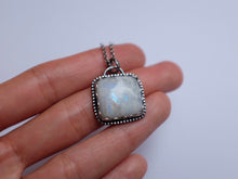 Load image into Gallery viewer, Moonstone Pendant -sq
