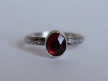 Load image into Gallery viewer, Size 9 Garnet ring
